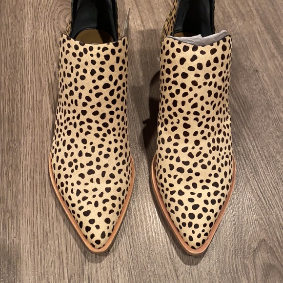 Dolce Vita Sonni Booties Cow Hide Animal Print Leopard Fall Shoes Chic Stylish - Picture 4 of 10